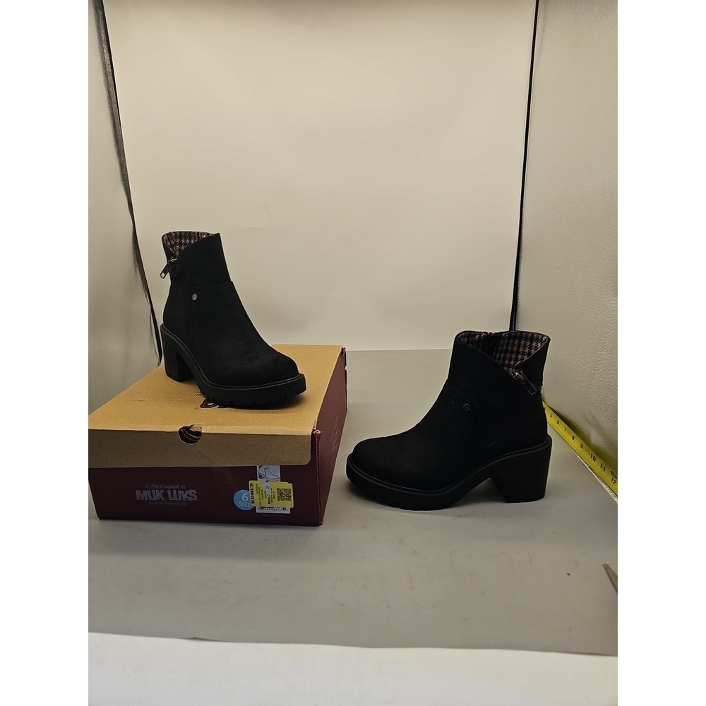 Muk Luks women size 6 Black boots 100316 Flexi Albany Boot Black Side Zip Heel